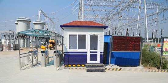 說明: C:\Users\linxi\Desktop\推廣發(fā)文0511\ppt圖片\門禁-崗?fù)?大屏現(xiàn)場布置.JPG